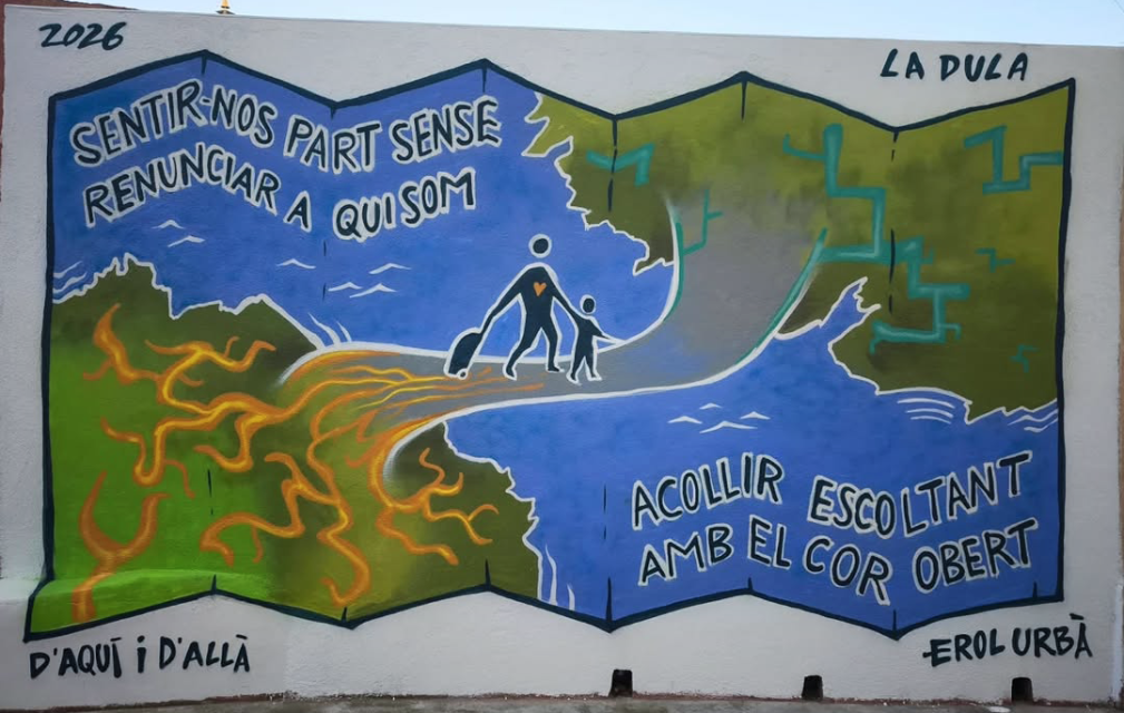 Mural col·lectiu que recull les vivències, emocions i reflexions de les persones participants, convertint-se en una peça que parla en nom de moltes històries compartides.